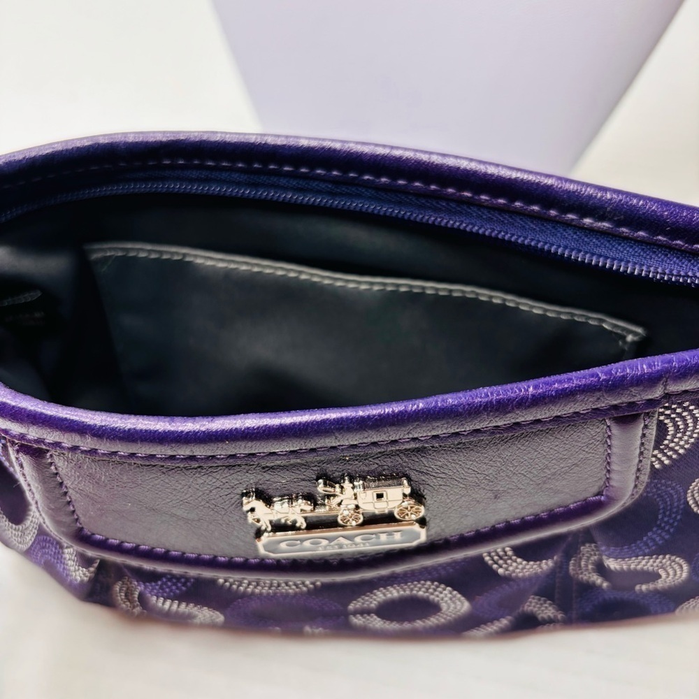 COACH Madison Purple Opera Art Wristlet - Picture 3 of 6
